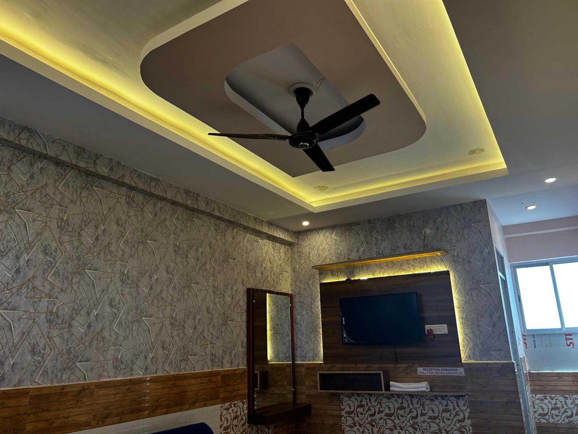Hotels7Apple Mahoba Ngoại thất bức ảnh